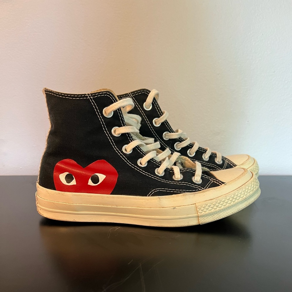 COMME DES GARCONS PLAY X CONVERSE
